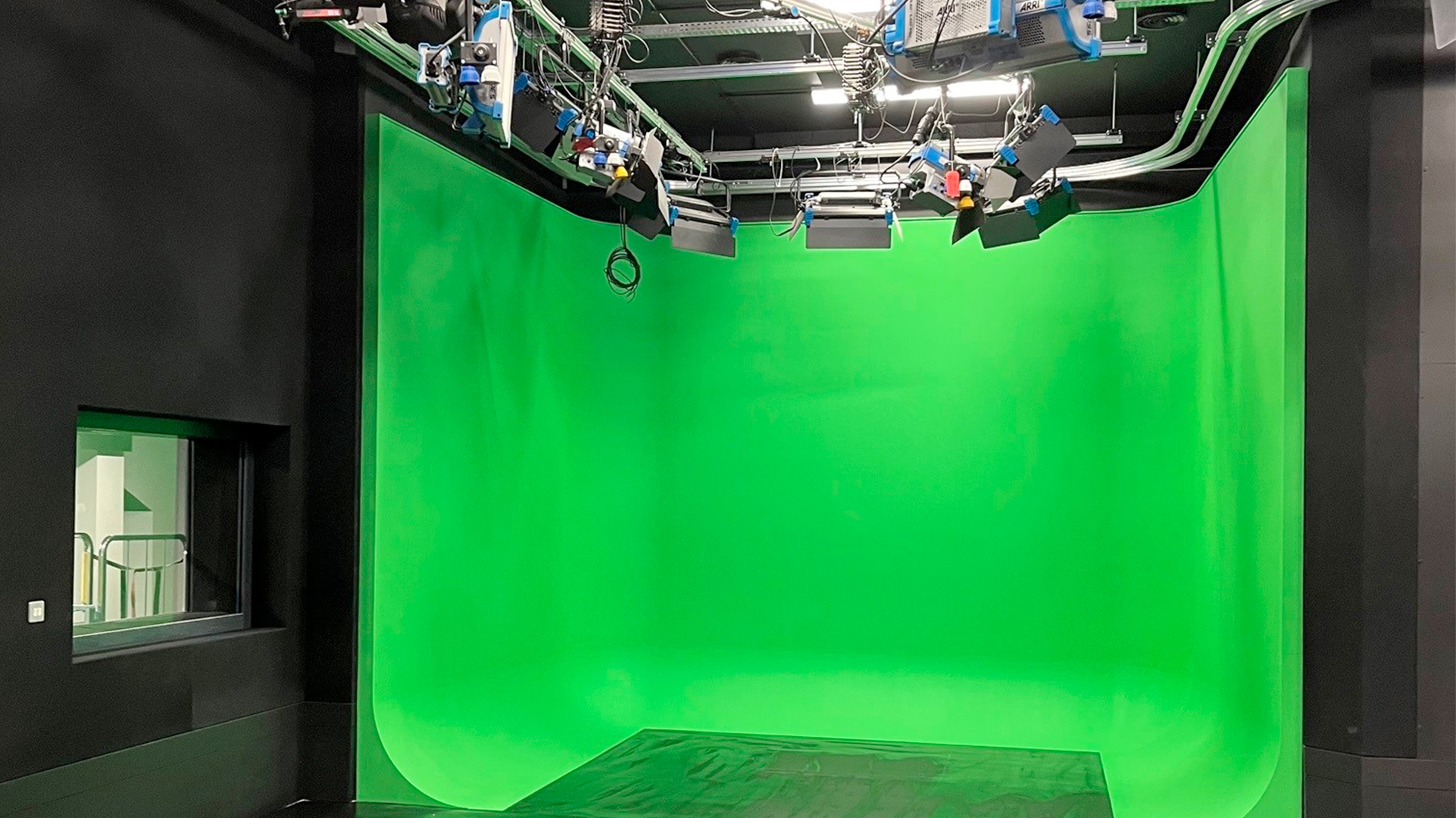 TV Studio - University of Surrey